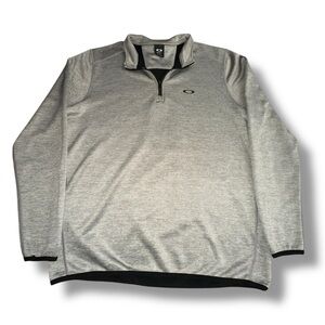 Men’s Oakley Quarter Zip Athletic Sweatshirt